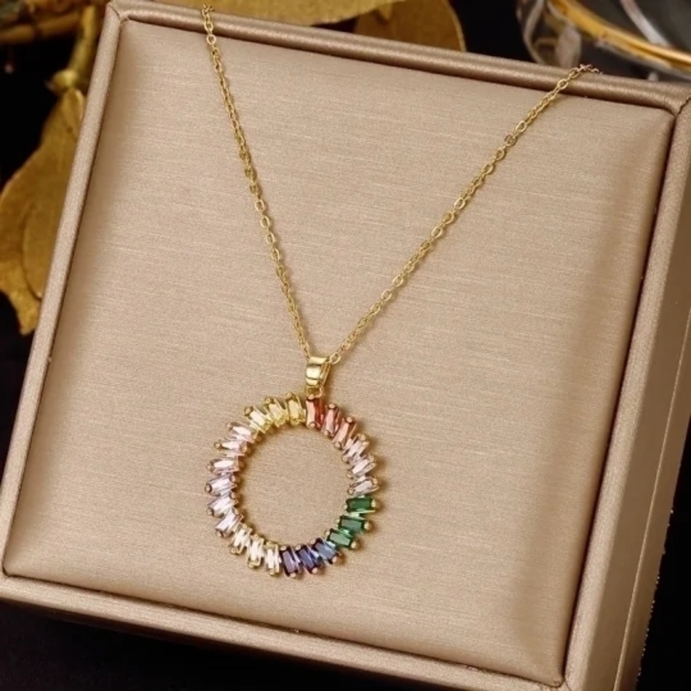 Stainless Steel 18k Gold Dipped Elegant Pride Circle Pendant Necklace NEW